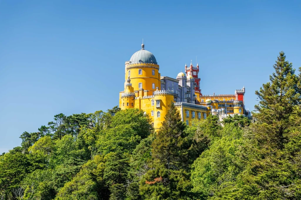Sintra, Cascais & Estoril Day Trip from Lisbon – Explore Palaces, Stunning Coastlines & Rich History